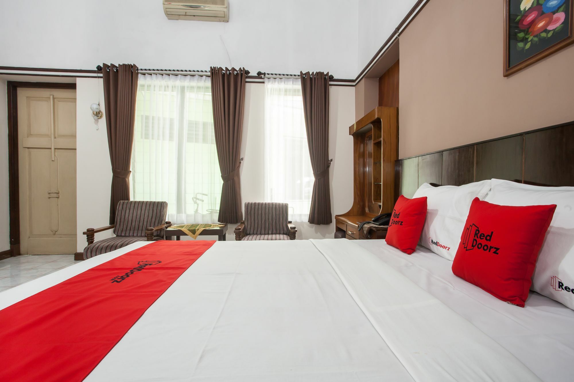 Reddoorz Near Balai Kota Malang Hotel Екстериор снимка