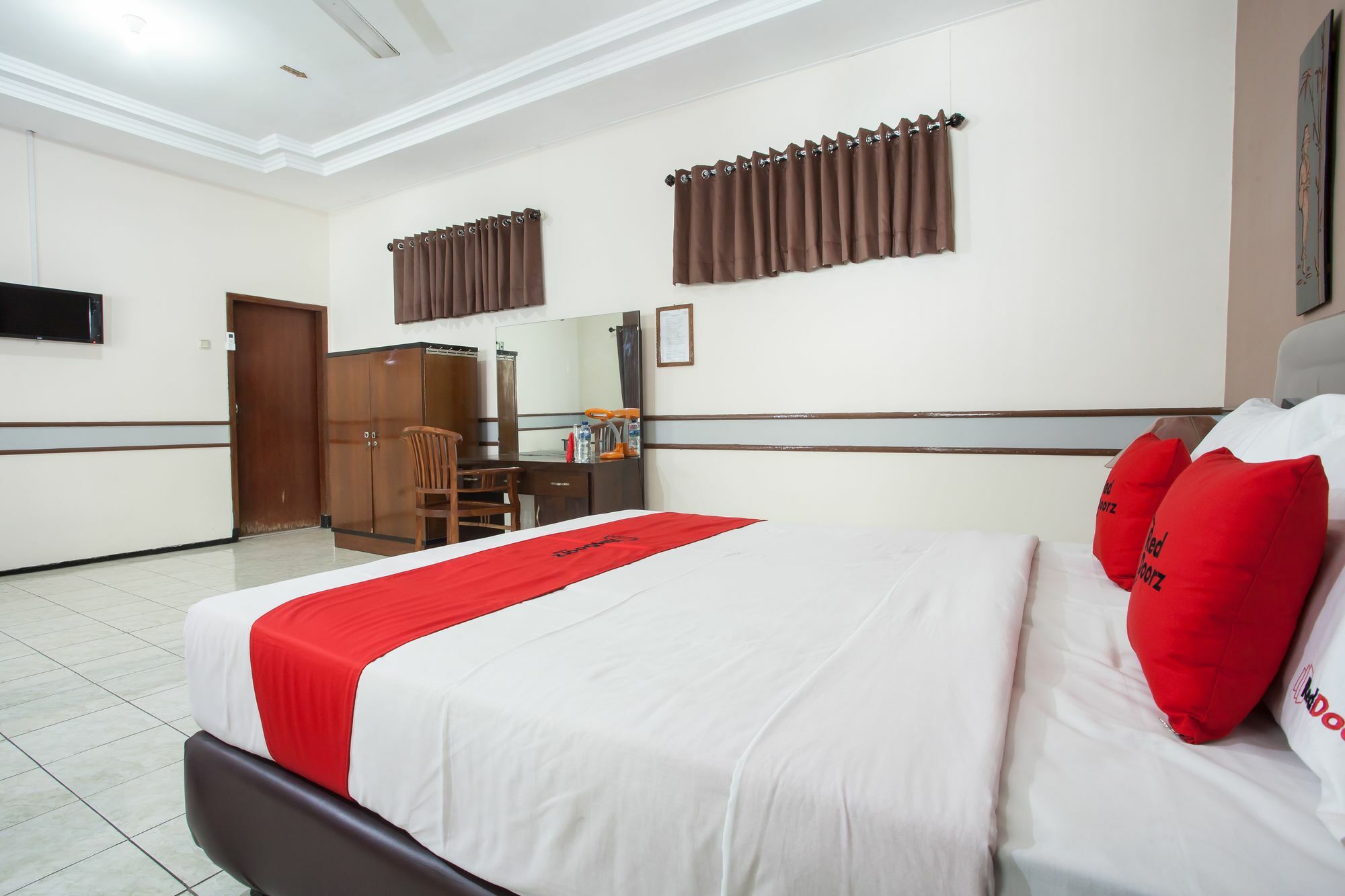 Reddoorz Near Balai Kota Malang Hotel Екстериор снимка